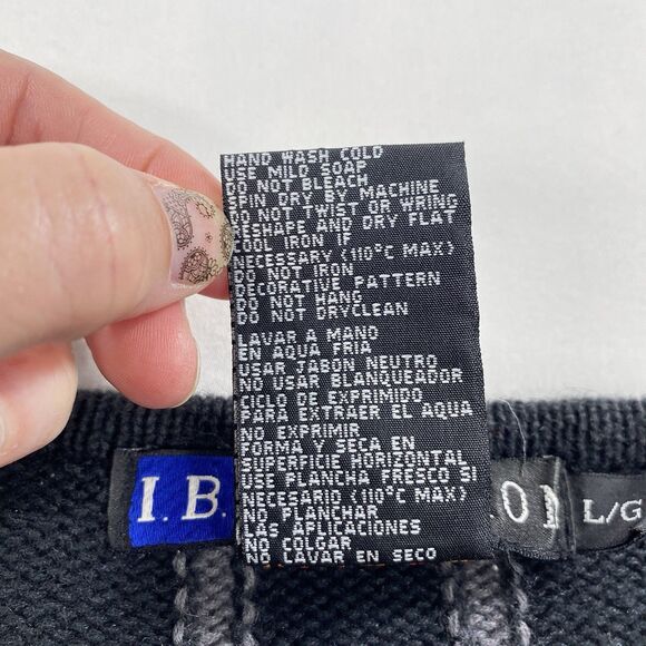 VTG IB Diffusion Sweater Womens Large Black Gray Beaded Knit 90s Grandmacore - Picture 8 of 10